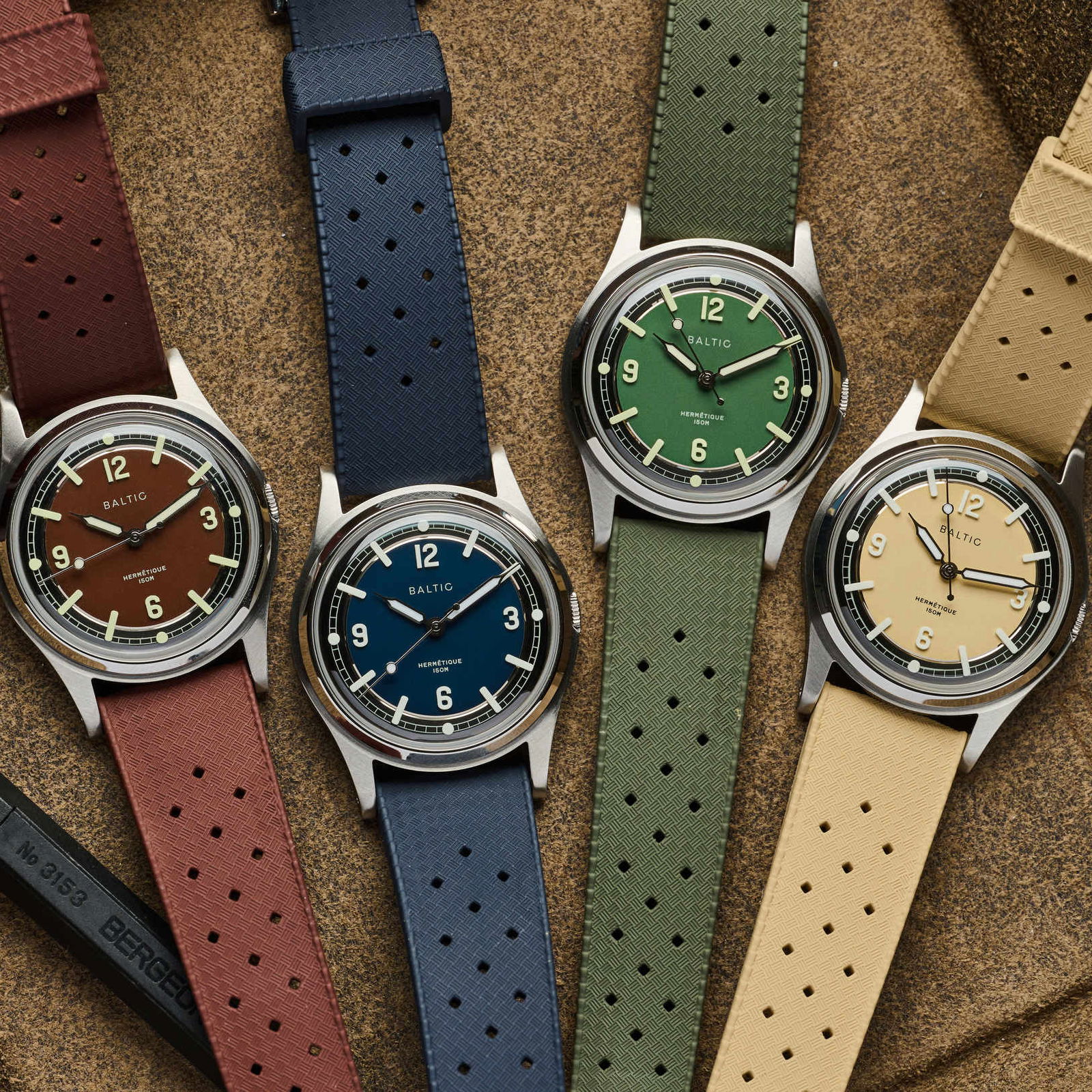 BALTIC Hermétique Tourerエルメティック ツアラー Hermétique Tourer Blue - Baltic Watches