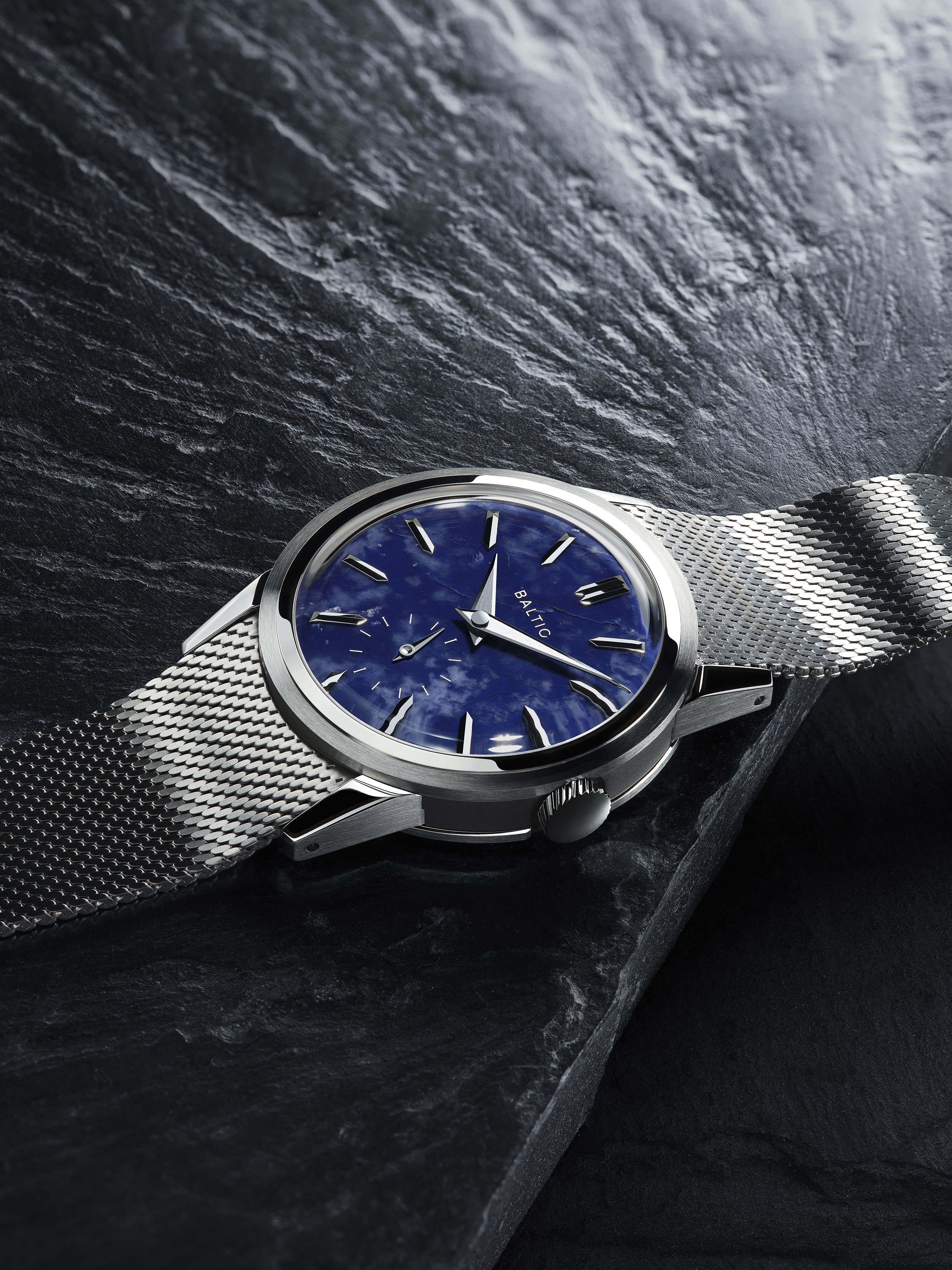 Prismic Stone Dumortierite | Baltic Watches