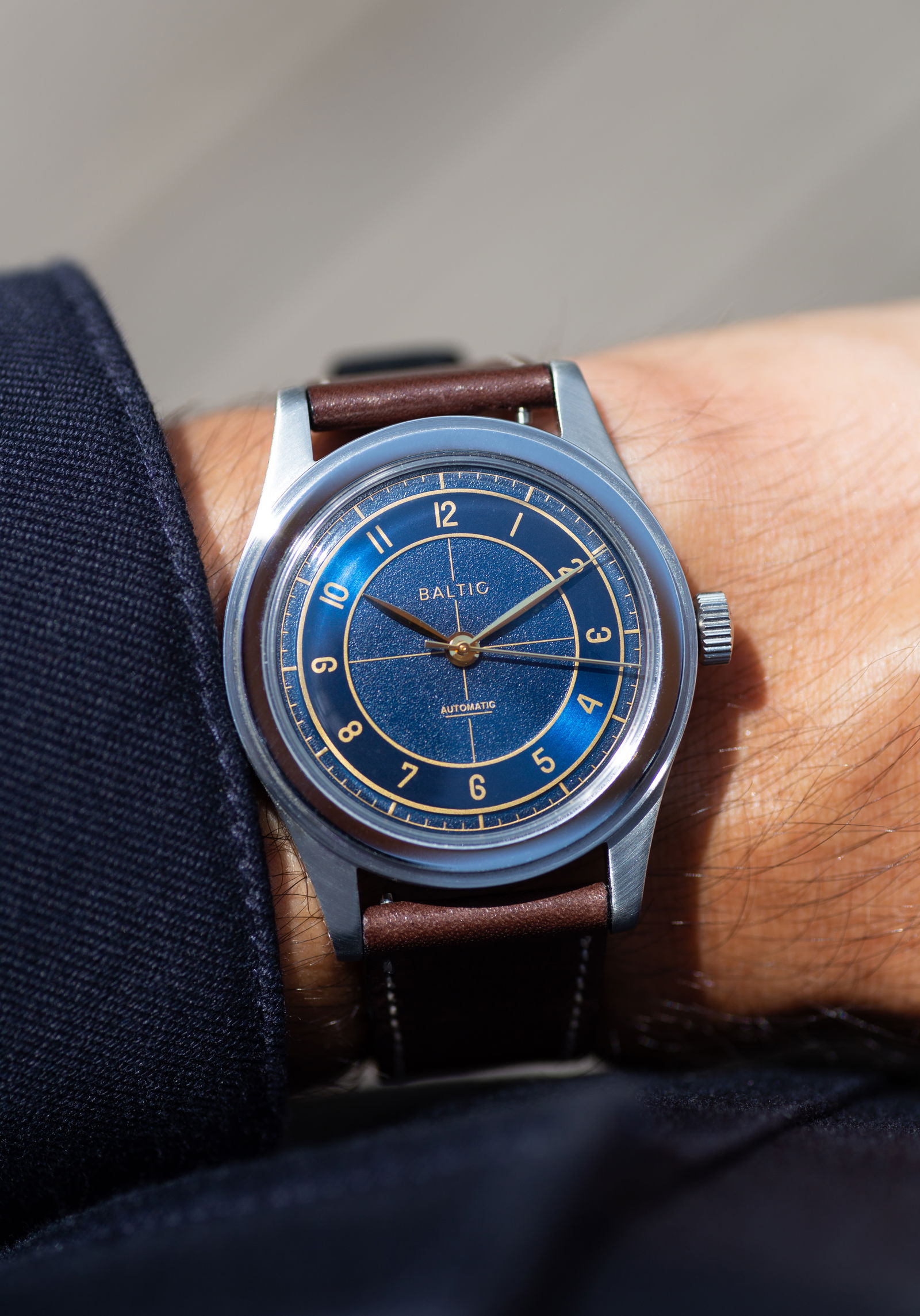 BALTIC HMS002 自動巻き時計 HMS 002 Blue Gilt - Baltic Watches