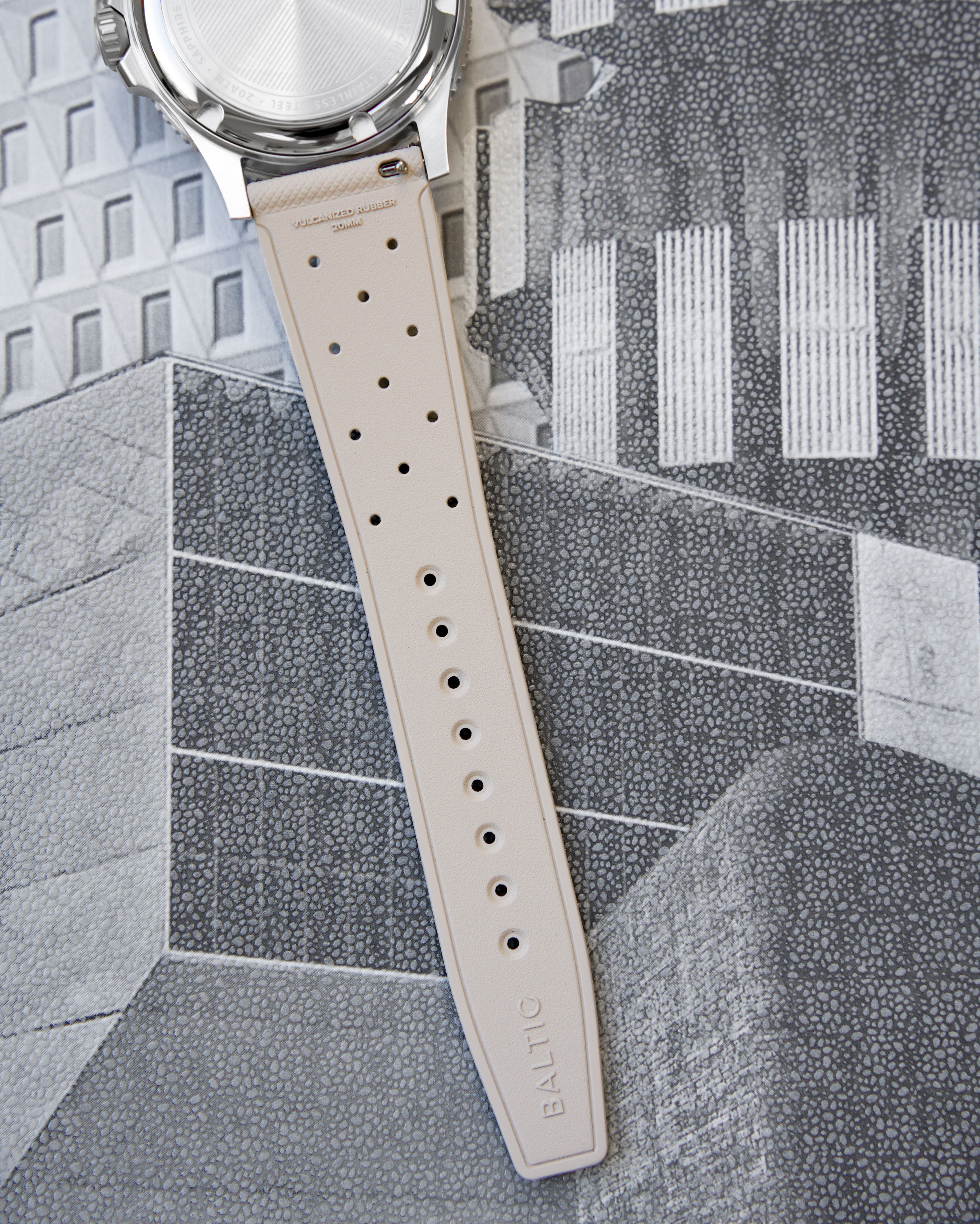 Rubber Classic | Baltic Watches